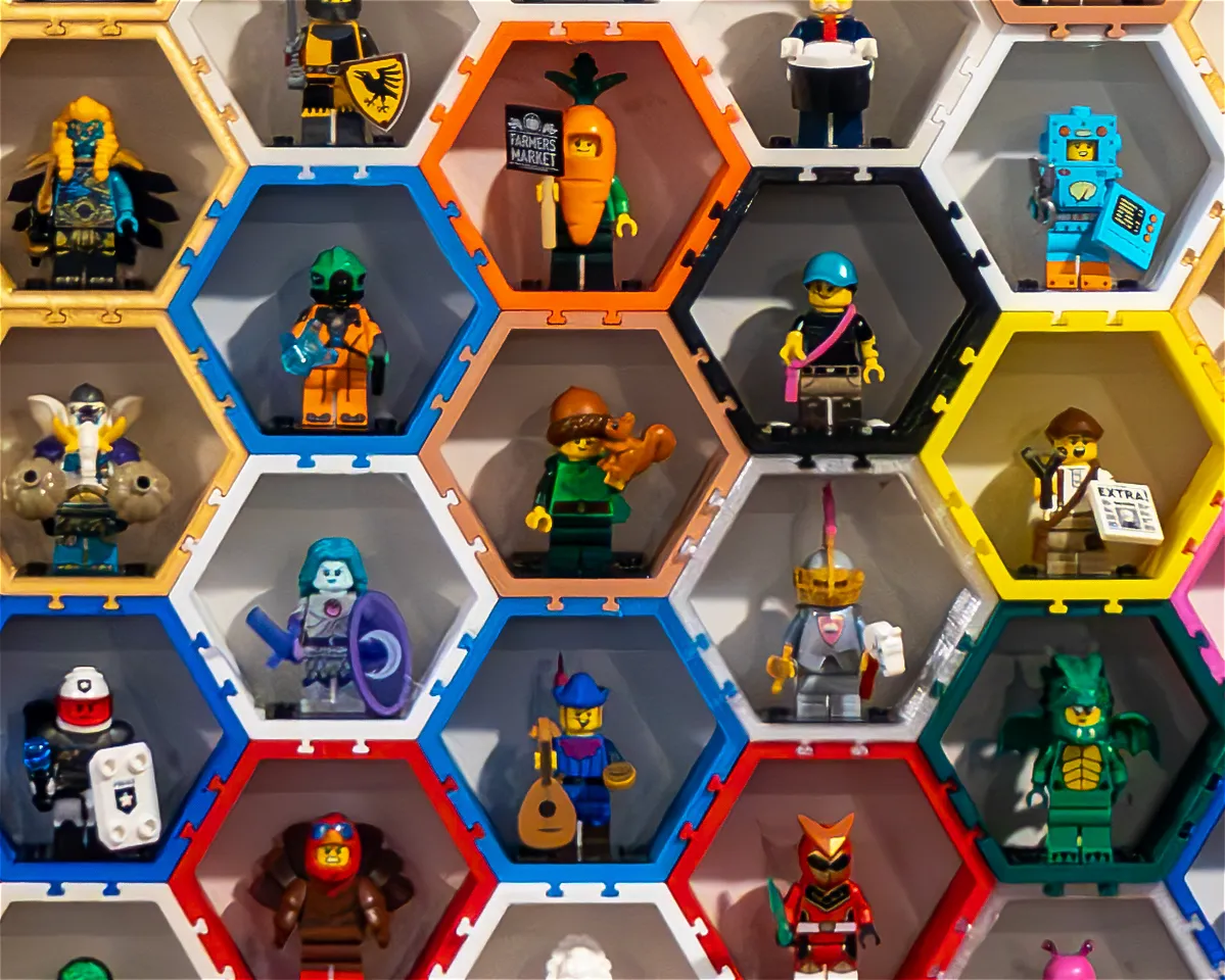 Hexes for LEGO mini figures (re-modeled) by Nat, Download free STL model